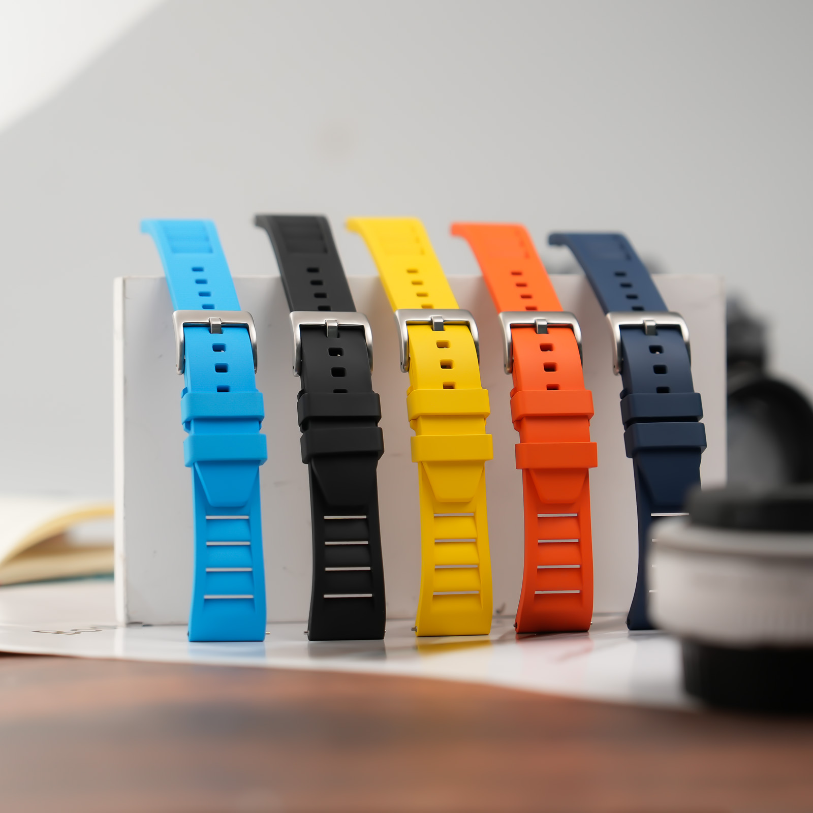 Новый дизайн FKM резиновый рем – обзор и цена Fkm Rubber Dive Watch Strap 20Mm